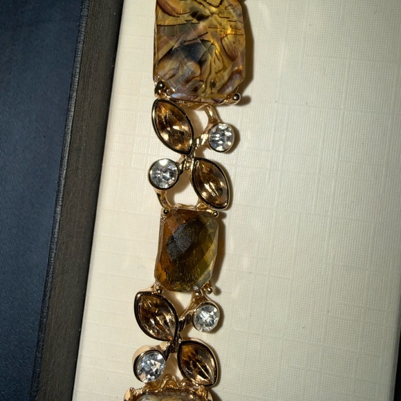 Vintage Napier gold lucite crystal bracelet - Picture 3 of 5